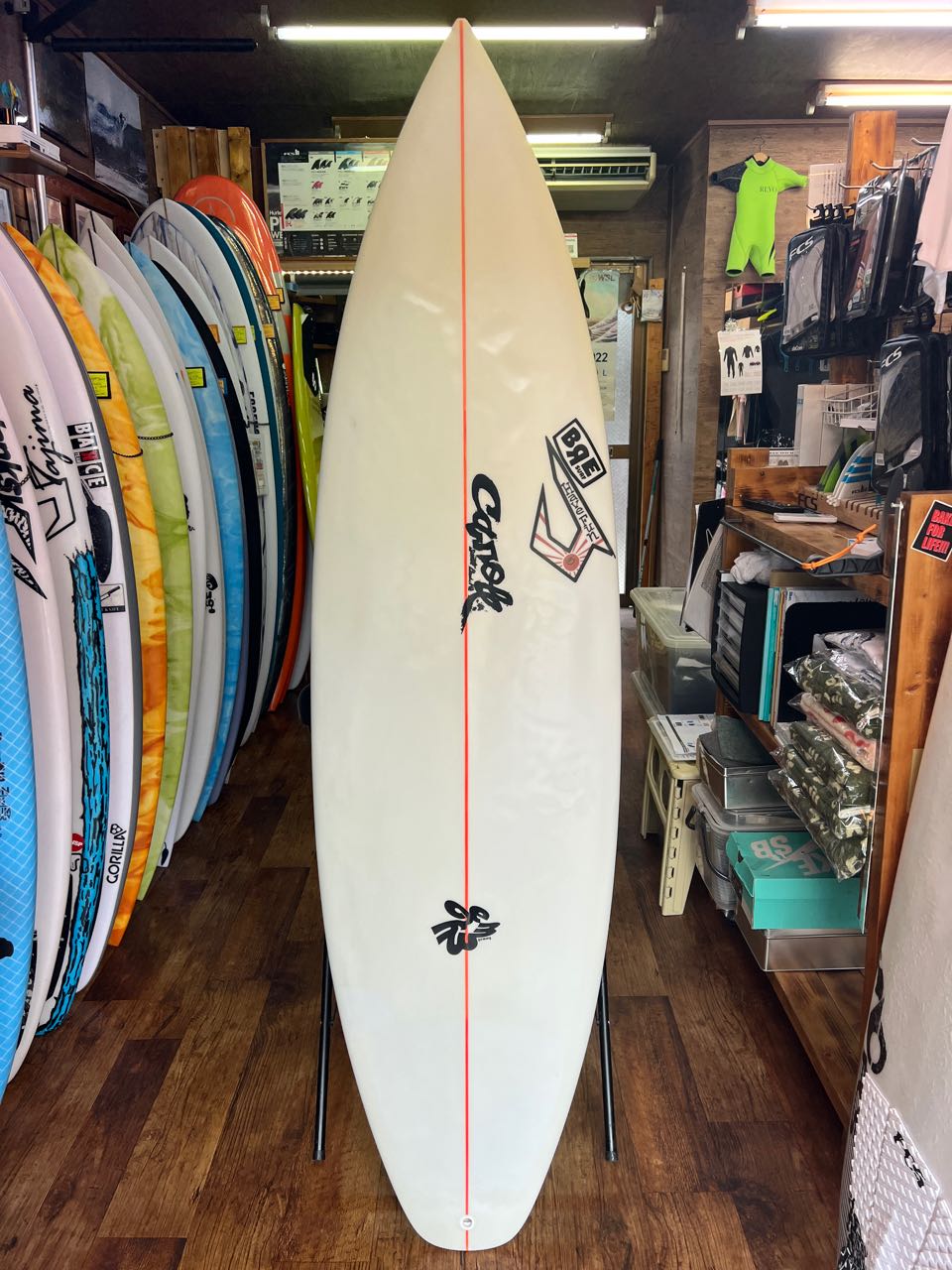 JUSTICE  Carroll shapegemmy PU 

5’11”x18'7/8"x2'5/16 ” 180.3cm47.9 x 5.9 28.2ℓ  FCSⅡ FIN無  35点
¥43,000+tax