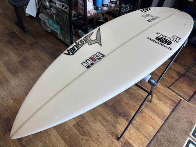 JUSTICE surfboard Vanksy GREMLIN ALPU5’9”x19'3/4"x2'7/16”  175.2cm50.2x6.2 29.2ℓ  FCSⅡ   50点 ¥45,000+tax